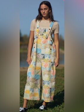 Davi & Dani Plus Patchwork Floral Denim Overalls